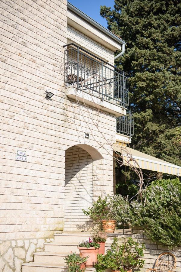 Villa Claudia Beach Apartment بريمونتيرا المظهر الخارجي الصورة